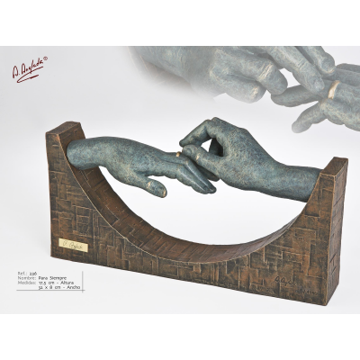 236 Statueta "Pentru...